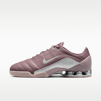 【最終値下】ウィメンズ トータル90 ショックス Nike Total90 Shox Magia Women's Shoes. Nike.com